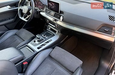 Внедорожник / Кроссовер Audi Q5 2019 в Днепре