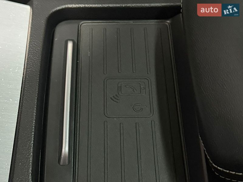 Внедорожник / Кроссовер Audi Q5 2019 в Днепре