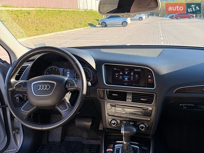 Внедорожник / Кроссовер Audi Q5 2013 в Тернополе