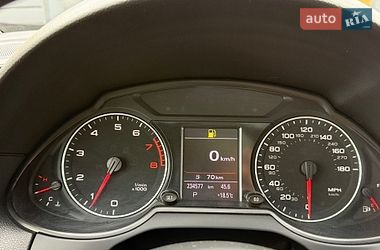 Внедорожник / Кроссовер Audi Q5 2011 в Стрые