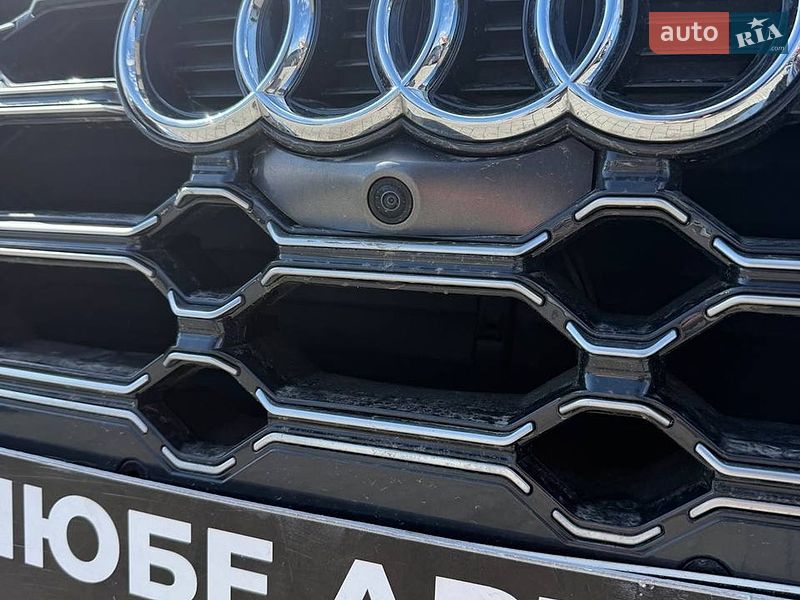 Внедорожник / Кроссовер Audi Q5 2020 в Львове