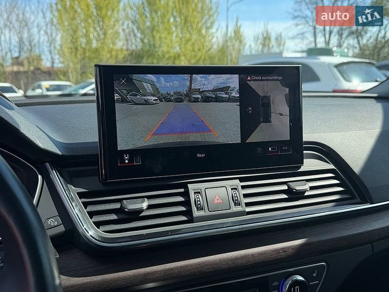 Внедорожник / Кроссовер Audi Q5 2020 в Львове
