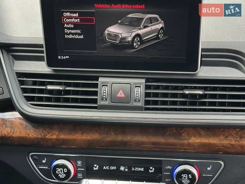 Внедорожник / Кроссовер Audi Q5 2018 в Ужгороде
