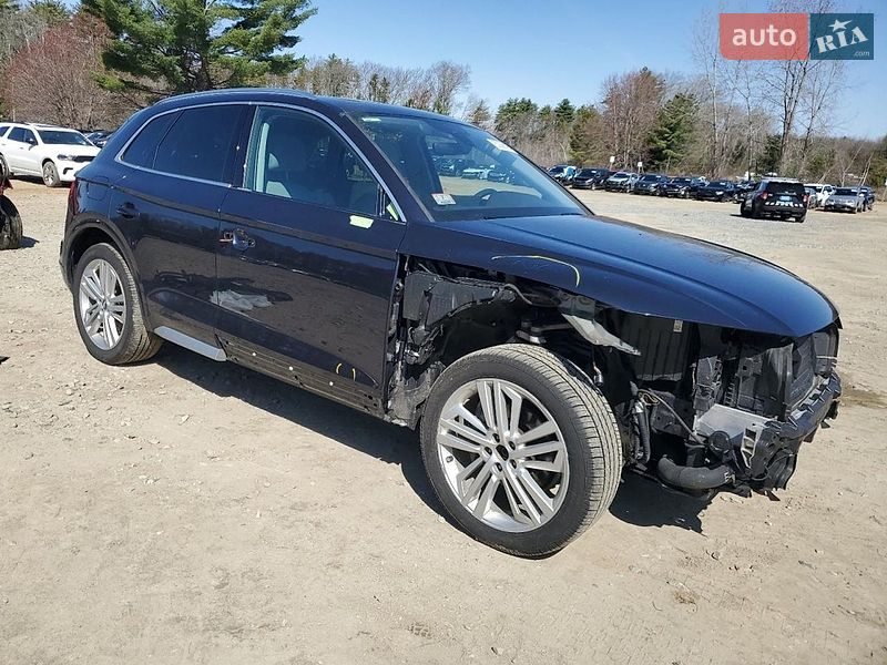Позашляховик / Кросовер Audi Q5 2018 в Львові