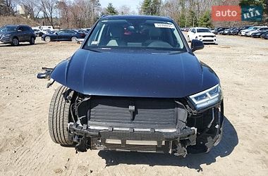 Позашляховик / Кросовер Audi Q5 2018 в Львові