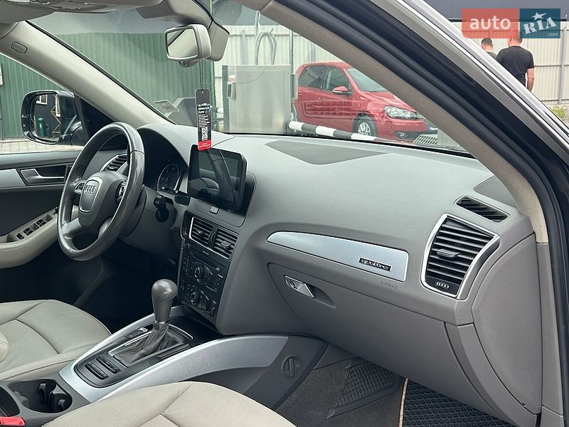 Внедорожник / Кроссовер Audi Q5 2012 в Мукачево