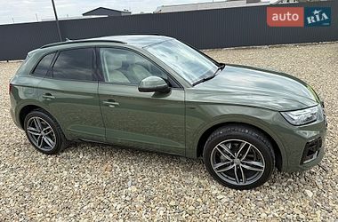 Внедорожник / Кроссовер Audi Q5 2022 в Стрые