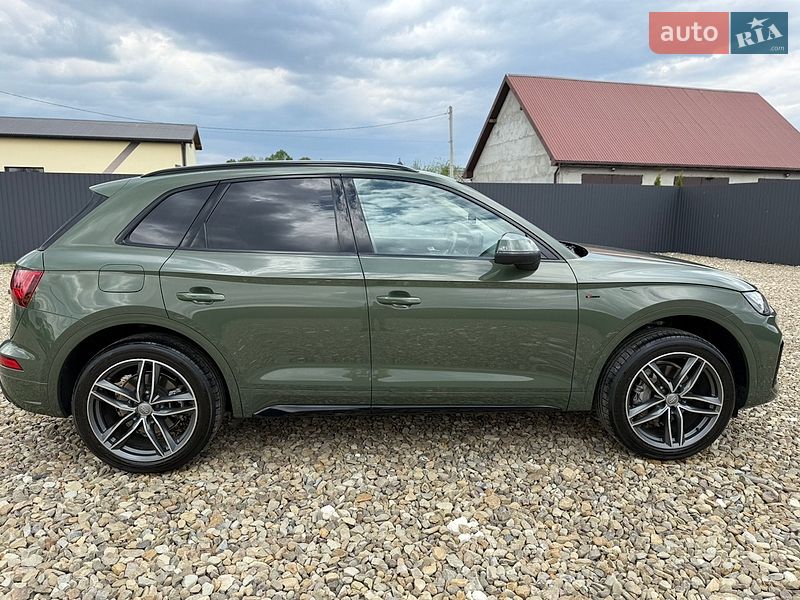 Внедорожник / Кроссовер Audi Q5 2022 в Стрые