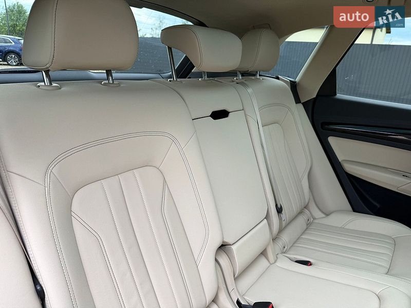 Внедорожник / Кроссовер Audi Q5 2022 в Стрые