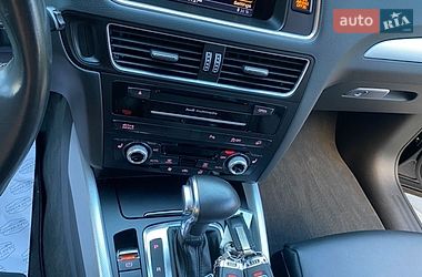 Позашляховик / Кросовер Audi Q5 2017 в Луцьку
