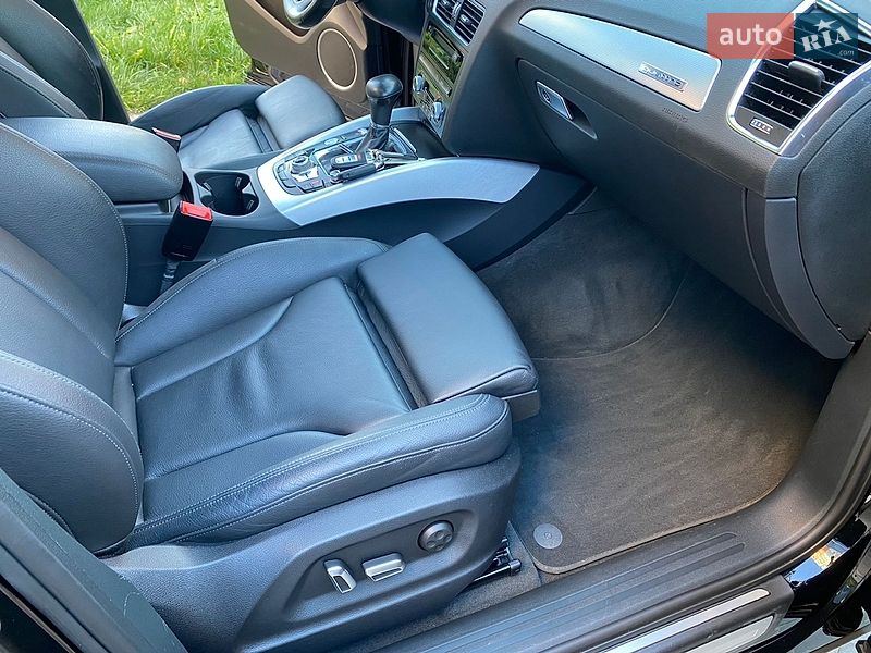 Позашляховик / Кросовер Audi Q5 2017 в Луцьку