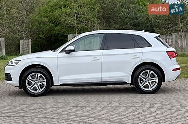 Внедорожник / Кроссовер Audi Q5 2017 в Львове