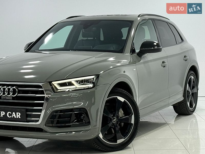 Внедорожник / Кроссовер Audi Q5 2019 в Одессе