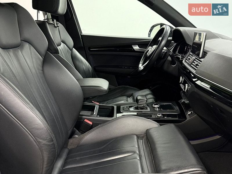 Внедорожник / Кроссовер Audi Q5 2019 в Одессе
