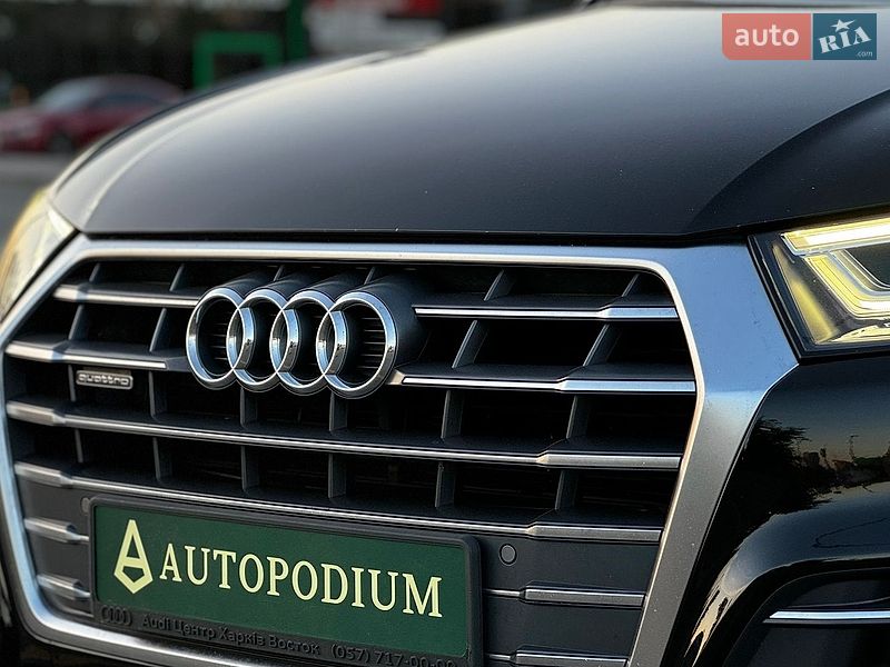 Внедорожник / Кроссовер Audi Q5 2017 в Киеве