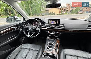Внедорожник / Кроссовер Audi Q5 2018 в Ивано-Франковске