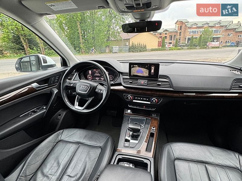 Внедорожник / Кроссовер Audi Q5 2018 в Ивано-Франковске