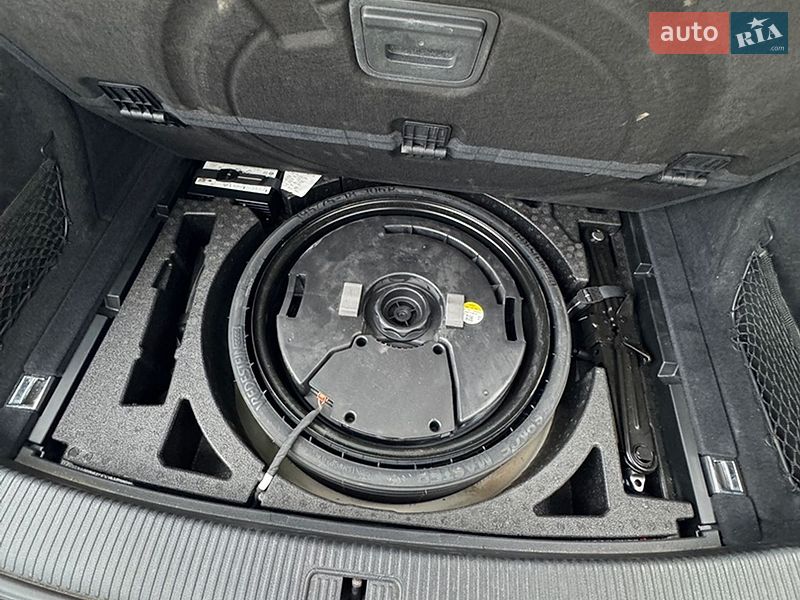 Внедорожник / Кроссовер Audi Q5 2018 в Ивано-Франковске