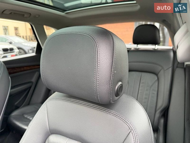 Внедорожник / Кроссовер Audi Q5 2017 в Стрые