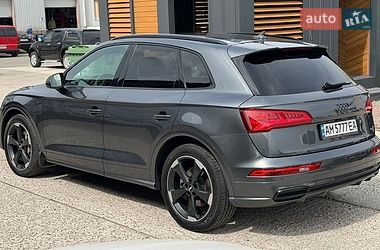 Внедорожник / Кроссовер Audi Q5 2019 в Житомире