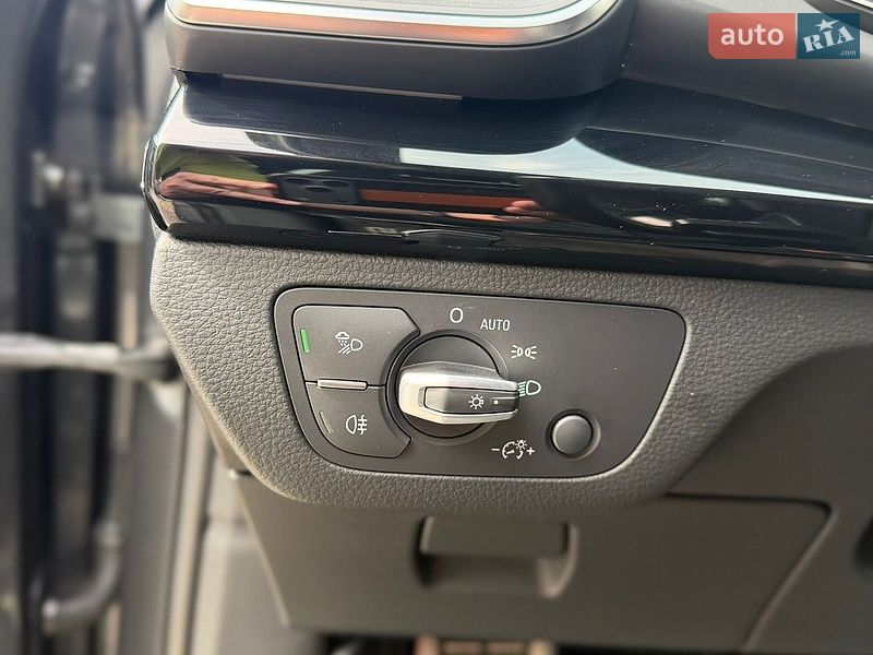 Внедорожник / Кроссовер Audi Q5 2019 в Житомире