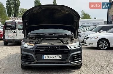 Внедорожник / Кроссовер Audi Q5 2019 в Житомире
