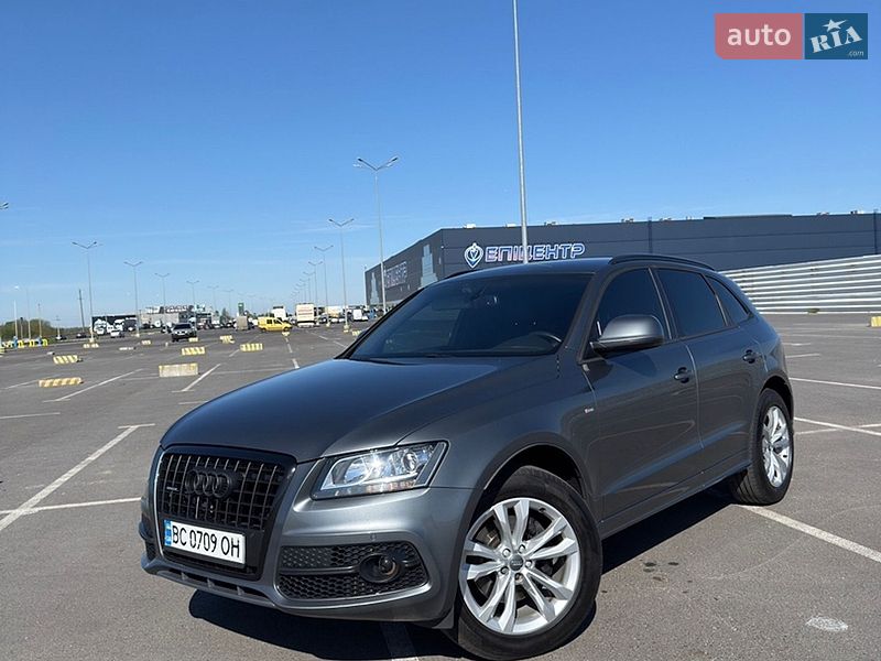 Внедорожник / Кроссовер Audi Q5 2012 в Тернополе
