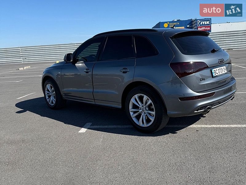 Внедорожник / Кроссовер Audi Q5 2012 в Тернополе