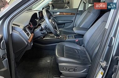 Внедорожник / Кроссовер Audi Q5 2017 в Полтаве