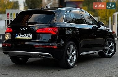 Внедорожник / Кроссовер Audi Q5 2020 в Львове