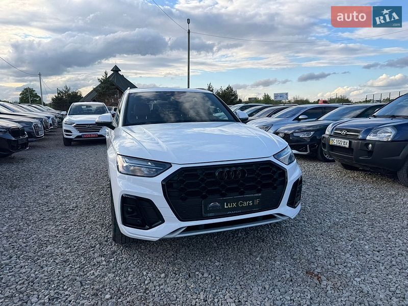 Внедорожник / Кроссовер Audi Q5 2023 в Ивано-Франковске