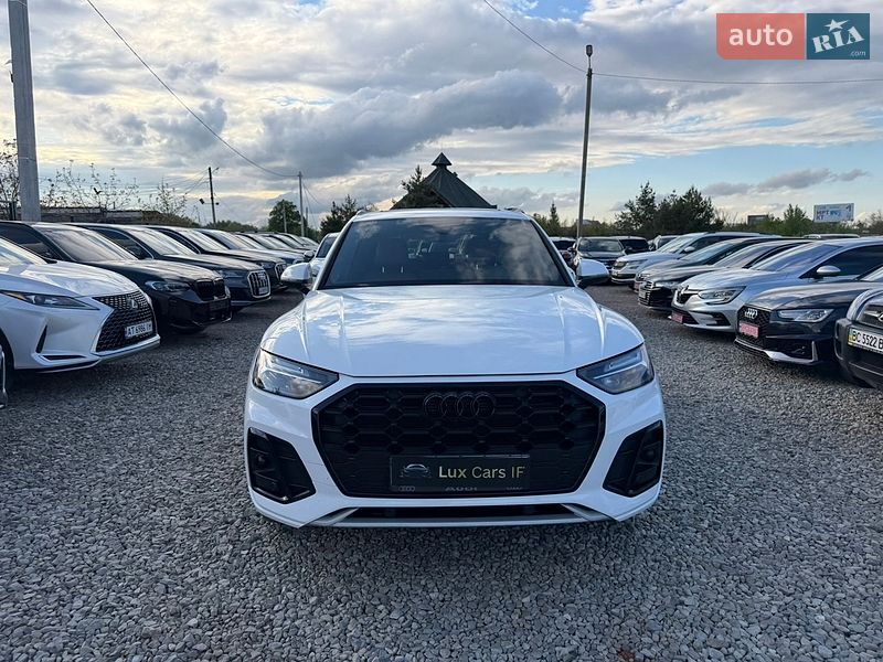 Внедорожник / Кроссовер Audi Q5 2023 в Ивано-Франковске