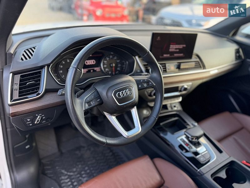 Внедорожник / Кроссовер Audi Q5 2023 в Ивано-Франковске