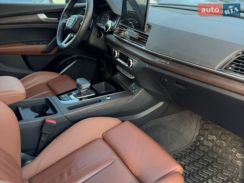 Внедорожник / Кроссовер Audi Q5 2023 в Ивано-Франковске