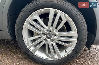 Внедорожник / Кроссовер Audi Q5 2019 в Львове