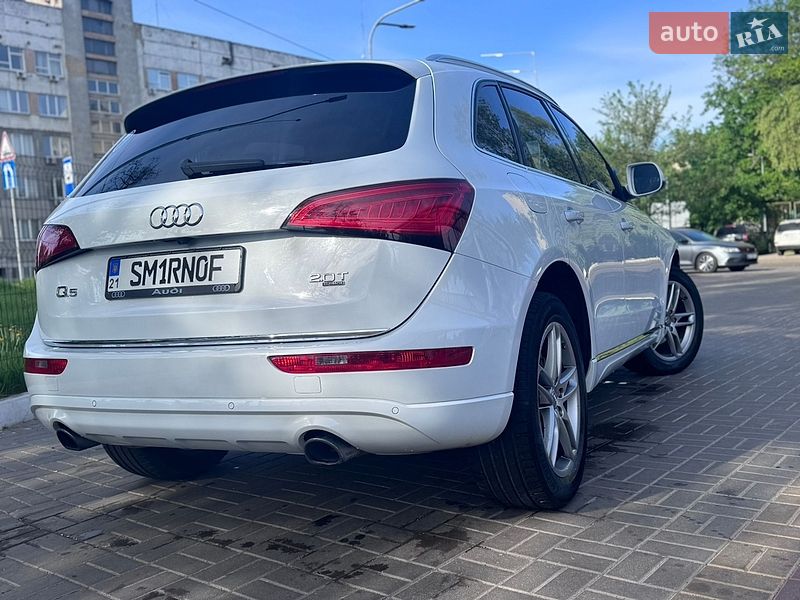 Внедорожник / Кроссовер Audi Q5 2014 в Киеве