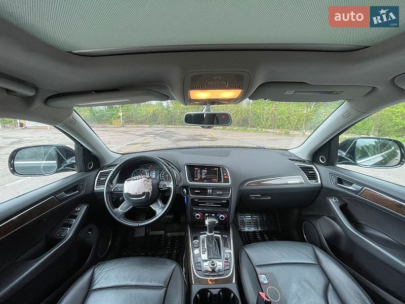 Внедорожник / Кроссовер Audi Q5 2016 в Ровно