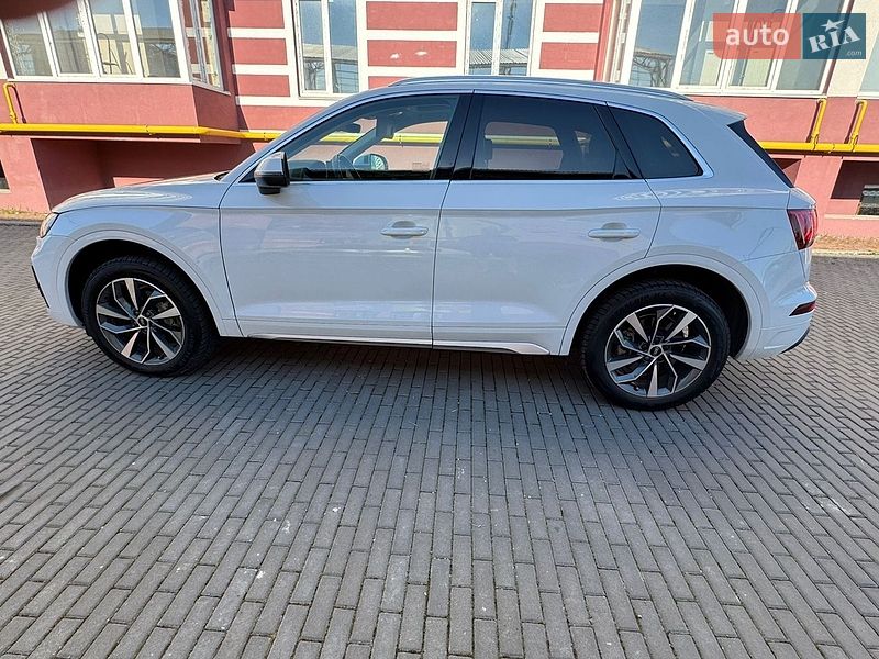 Внедорожник / Кроссовер Audi Q5 2021 в Киеве фото 4 Внедорожник / Кроссовер Audi Q5 2021 в Киеве