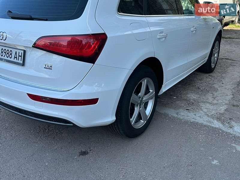 Позашляховик / Кросовер Audi Q5 2014 в Овручі