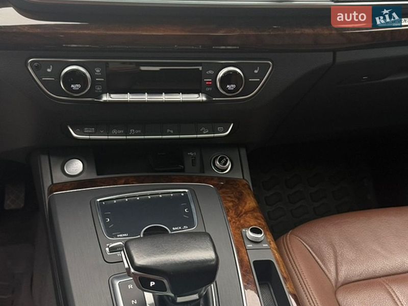 Внедорожник / Кроссовер Audi Q5 2018 в Львове