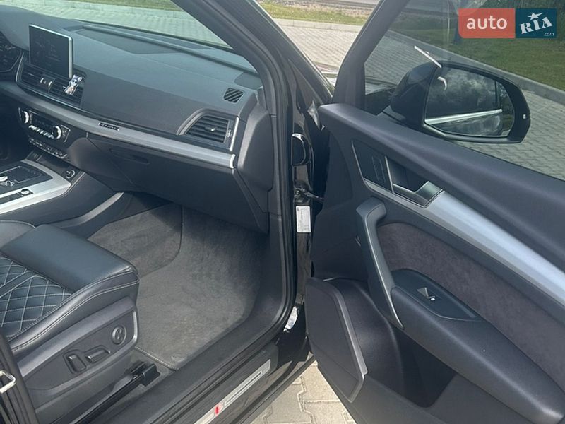 Внедорожник / Кроссовер Audi Q5 2017 в Львове