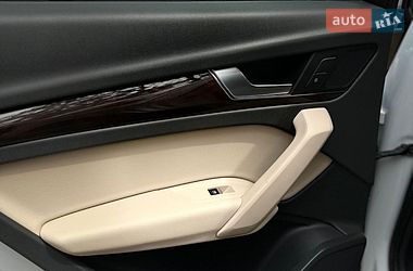Внедорожник / Кроссовер Audi Q5 2020 в Киеве