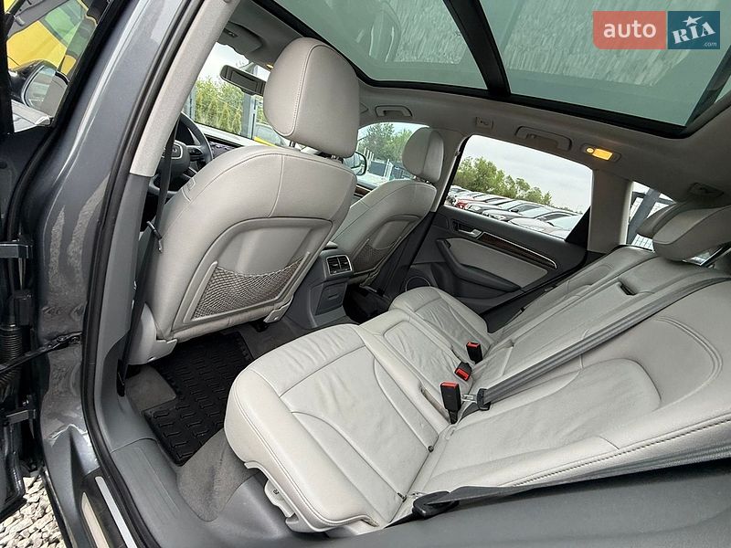 Внедорожник / Кроссовер Audi Q5 2015 в Стрые