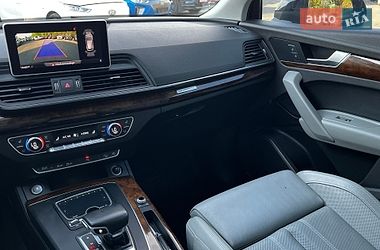 Внедорожник / Кроссовер Audi Q5 2018 в Луцке