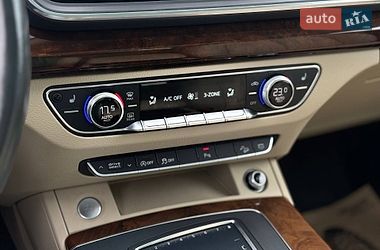 Внедорожник / Кроссовер Audi Q5 2016 в Стрые