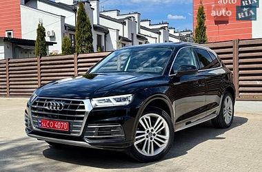 Внедорожник / Кроссовер Audi Q5 2020 в Львове