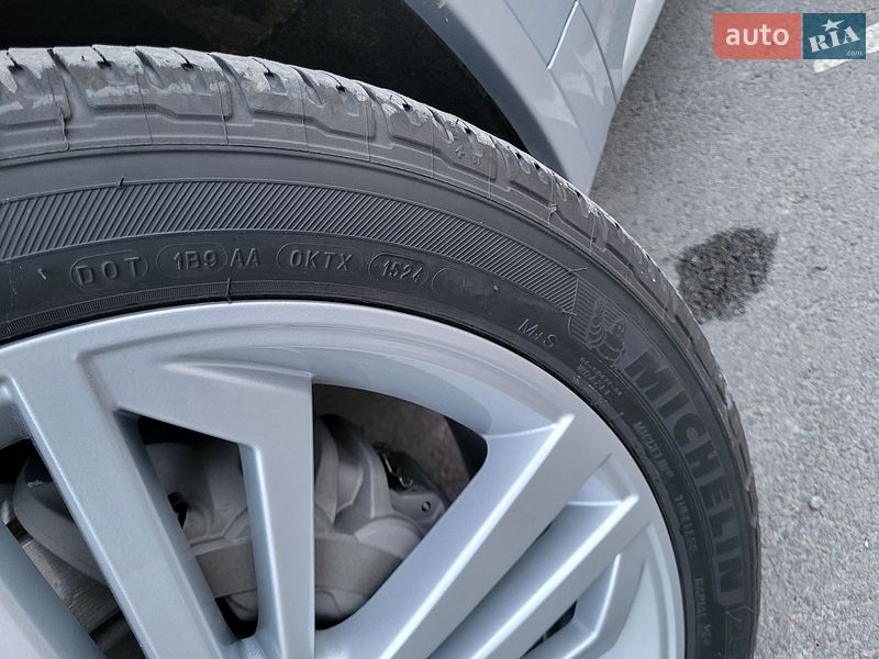 Внедорожник / Кроссовер Audi Q5 2017 в Рогатине