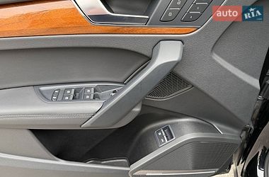 Внедорожник / Кроссовер Audi Q5 2024 в Киеве