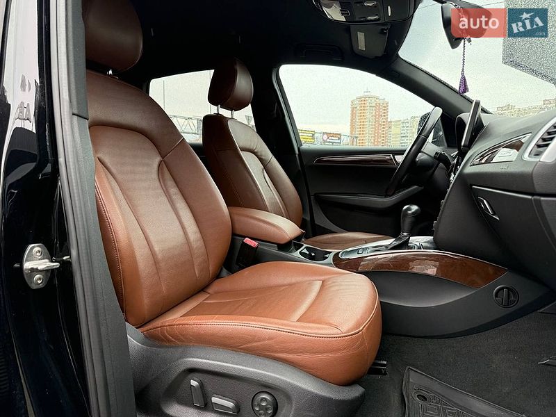 Внедорожник / Кроссовер Audi Q5 2012 в Киеве