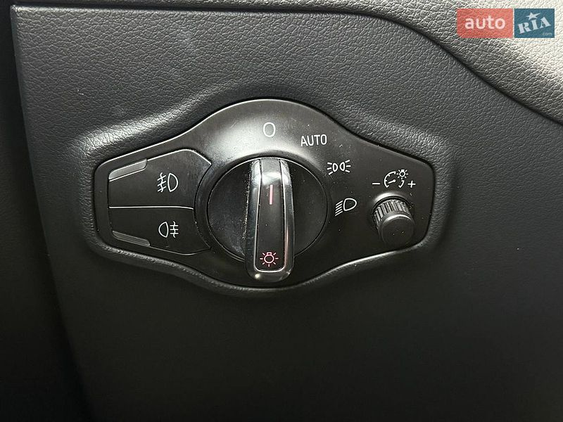 Внедорожник / Кроссовер Audi Q5 2012 в Киеве
